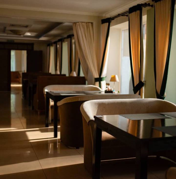 Фото локаций для проведения мероприятия Буча. Ресторан VIKTORIA PARK HOTEL